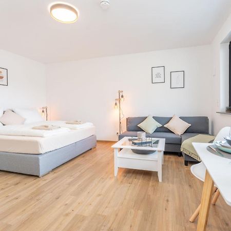 Modernes Apartment Mit Privatem Stellplatz Wenige Minuten Von Der Innenstadt & Mosel Κόμπλεντς Εξωτερικό φωτογραφία