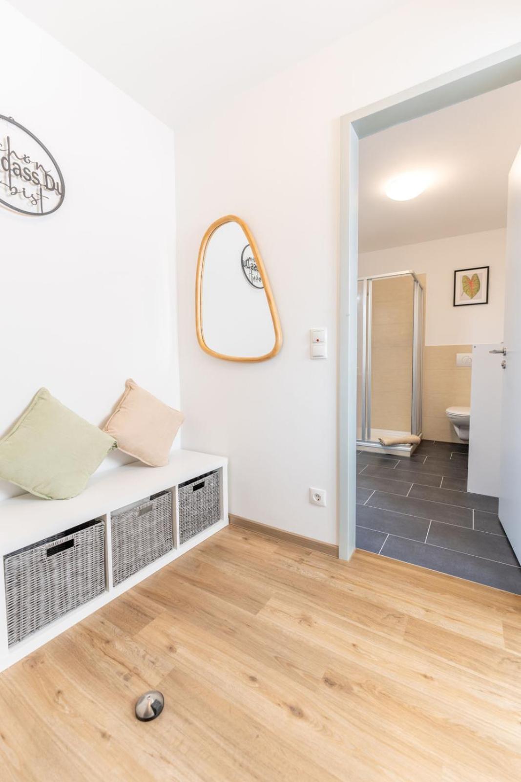Modernes Apartment Mit Privatem Stellplatz Wenige Minuten Von Der Innenstadt & Mosel Κόμπλεντς Εξωτερικό φωτογραφία